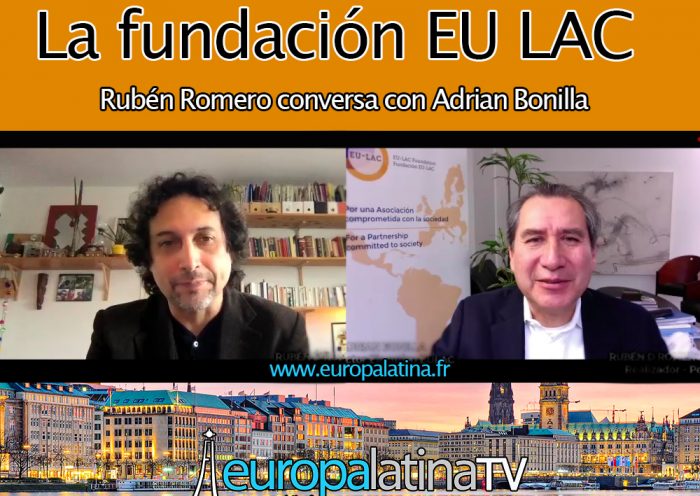 Rubén Romero conversa con Adrián Bonilla